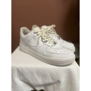 Nike Men’s Air Force 1 Size 10.5